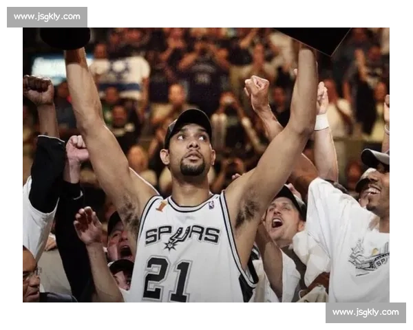 邓肯与NBA历史地位对比分析探讨球场传奇与时代变迁的深度思考